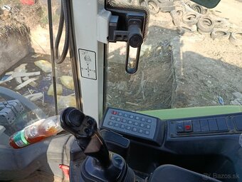 Predám kĺbový nakladač - 4
