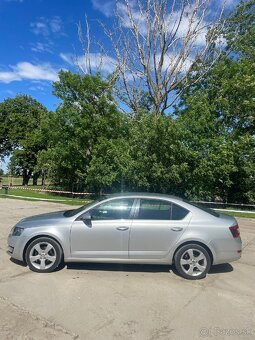 ​🚗 Škoda Octavia 3 (2.0 TDI) - 4