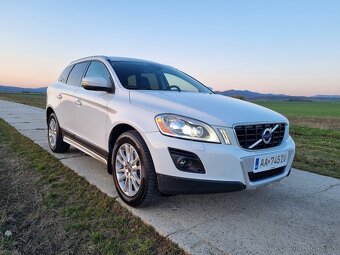 VOLVO XC60 .. 2,4D5 .. AWD .. Top stav .. - 4