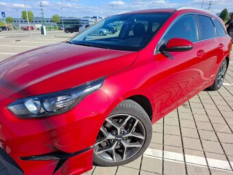 Kia Ceed sw Gold plus 1.5 117,5 kw - 4