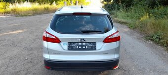 Ford Focus Kombi 1,6 TDCI Duratorq Turnier Trend - 4