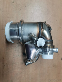 Egr ventil Octavia 3 Superb 3 Passat 04L131512BQ nový ori - 4