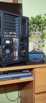 PC- I5-4690,16GB RAM, RX 570 8GB OC - 4
