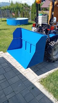 Transportný box hydraulicky sklápateľný za malotraktor - 4