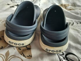 Crocs J3 - 4