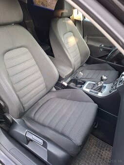 Sedačky vw passat b6 - 4