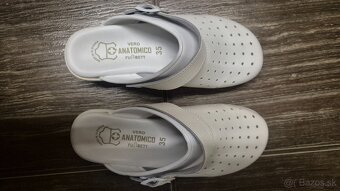 Predám nové biele zdravotnícke topánky - 4