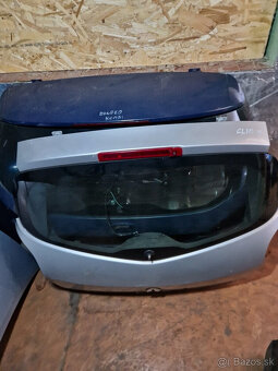Predám piate, kufrove dvere na uvedené modely áut - 4