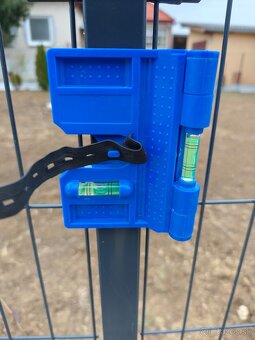 Podhrabove dosky, pletivo 125cm, sponkovacie klieste, spony - 4