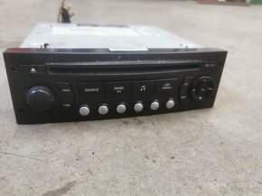 rozpredam citroen c3 picasso 1,4i 70kw - 4