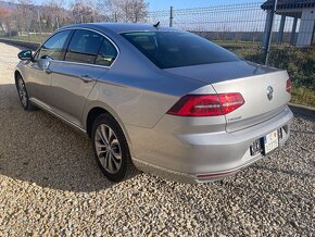 Passat sedan b8  2,0tdi 110kW  DSG7,    92500km - 4