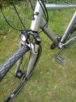 CUBE cross / trekking bike 28"kolesa ram L (58 cm) - 4