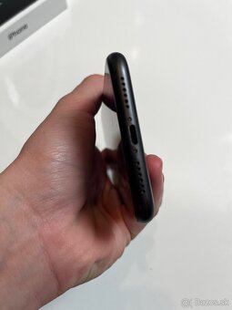 Iphone 11 - 4