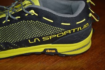 predam turisticke topanky La Sportiva - 4
