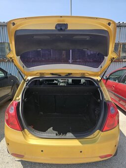 Predám Kia ceed 1,4 - 4