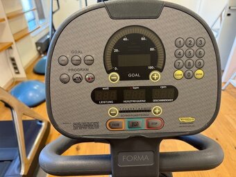 Predám rotoped Technogym Recline Excite 700 - 4