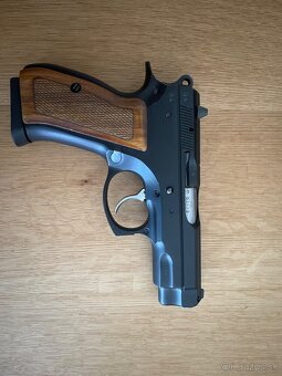 CZ 75 Compact 9 mm Luger - 4