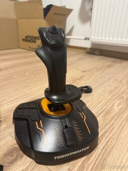 Predám Thrustmaster T.Flight Hotas + pedále TFRP – Kompletná - 4