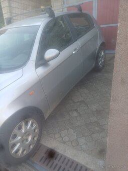 Alfa romeo - 4