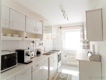 Dvojpodlažný rodinný dom v skvelej lokalite mesta Michalovce - 4