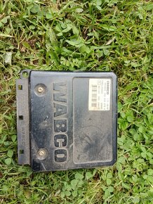 Predám zostatkové diely na landrover freelander - 4