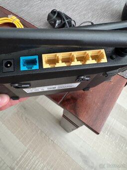Predám router asus - 4