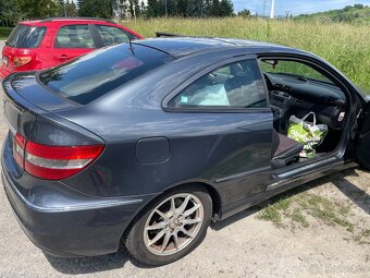 Predam Mercedes Benz c220 coupe - 4