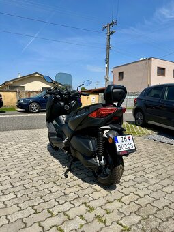 Yamaha XMAX 300 - 4
