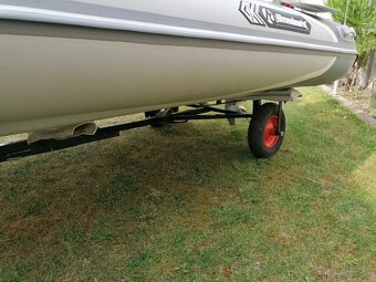Pohodlný čln Allroudmarin s motorom YAMAHA 20hp - 4