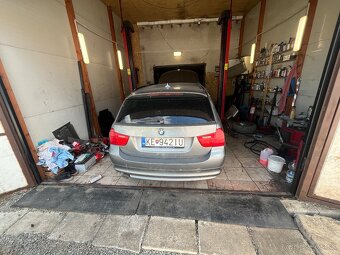 Predám nepojazdné BMW e91 - 4