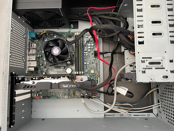 Predám PC + monitor - 4