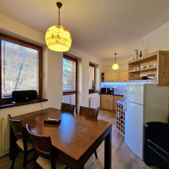 Apartmán Tatranská Lomnica, centrum, suterénne parkovanie, v - 4