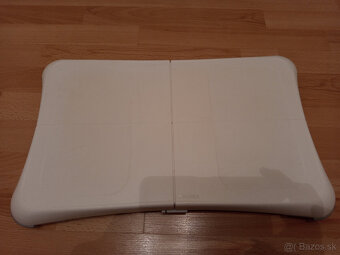 Nintendo Wii-Motion Plus ovládač + Nunchuck + Fit Board - 4