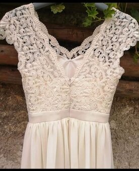 Spoločenské alebo svadobné šaty s folklórnou krajkou XS - 4