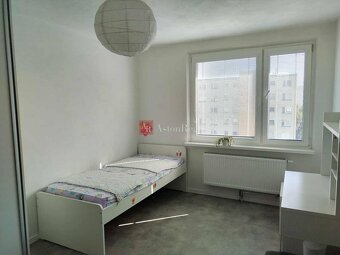 Predaj:4-izbový byt 86 m2 v Martine Košúty 2 Zariadený - 4