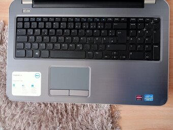 veľký 17" ntb DELL / Intel core i5 / 8gb ram / 500gb ssd - 4