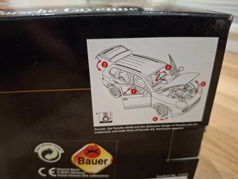 Porsche Cayenne S 1/18 - 4