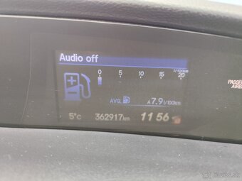 Predám Honda Civic 1.4 - 4