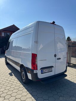 Mercedes Sprinter Vysoká výbava - 4