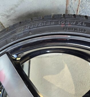Vossen 5x112 265/35 R22 celoročné pneumatiky - 4