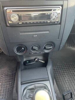 Skoda Fabia 1.2 HTP 51kw - 4