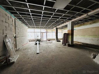 Na prenájom obchodné priestory v centre Žiliny – 250 m? - 4