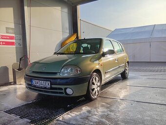 Renault clio 1.2 43kw rok 1.1.2000 - 4