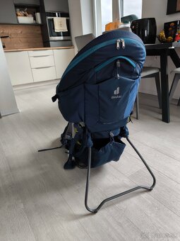 Nosič Deuter Kid Comfort s pláštenkou - 4