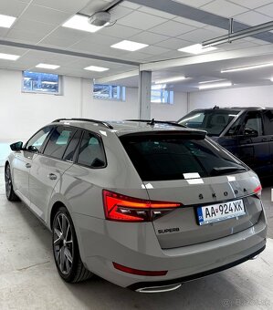 Skoda Superb Sportline 2.0TDI Matrix/Virtual - 4