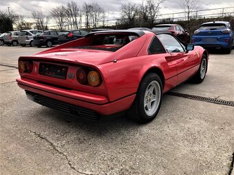 Ferrari 328 GTS z roku 1987 - 4