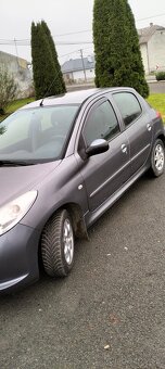 Peugeot 206+ Benzin - 4