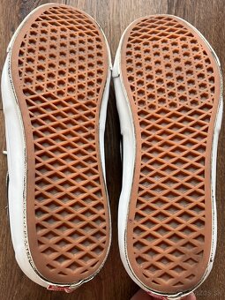 VANS VAULT OG SK8-MID LX - 4