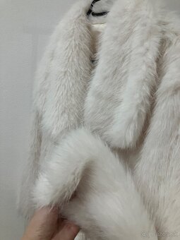 Umelá Kožušinová Bunda - 4