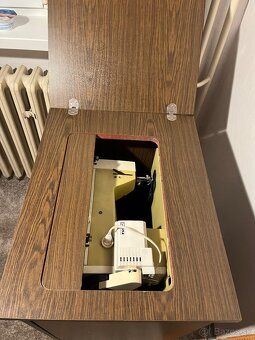 Šijací stroj Veritas - 4